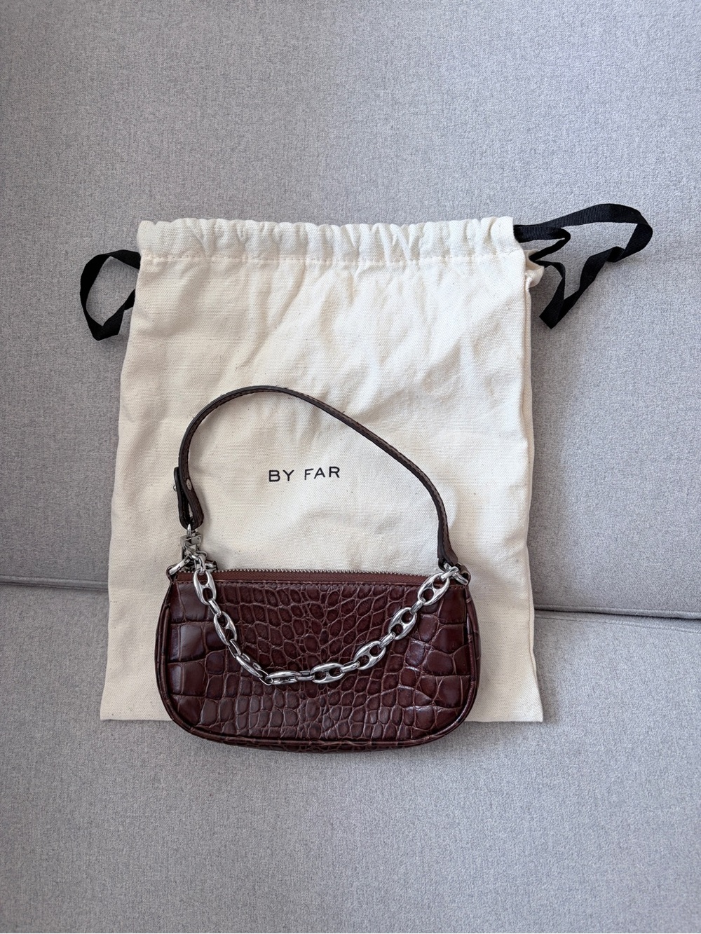 BY FAR
mini Rachel crocodile-effect shoulder bag